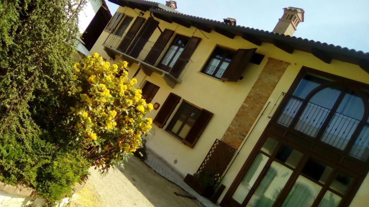 Al Calar Della Sera Sommariva del Bosco Buitenkant foto
